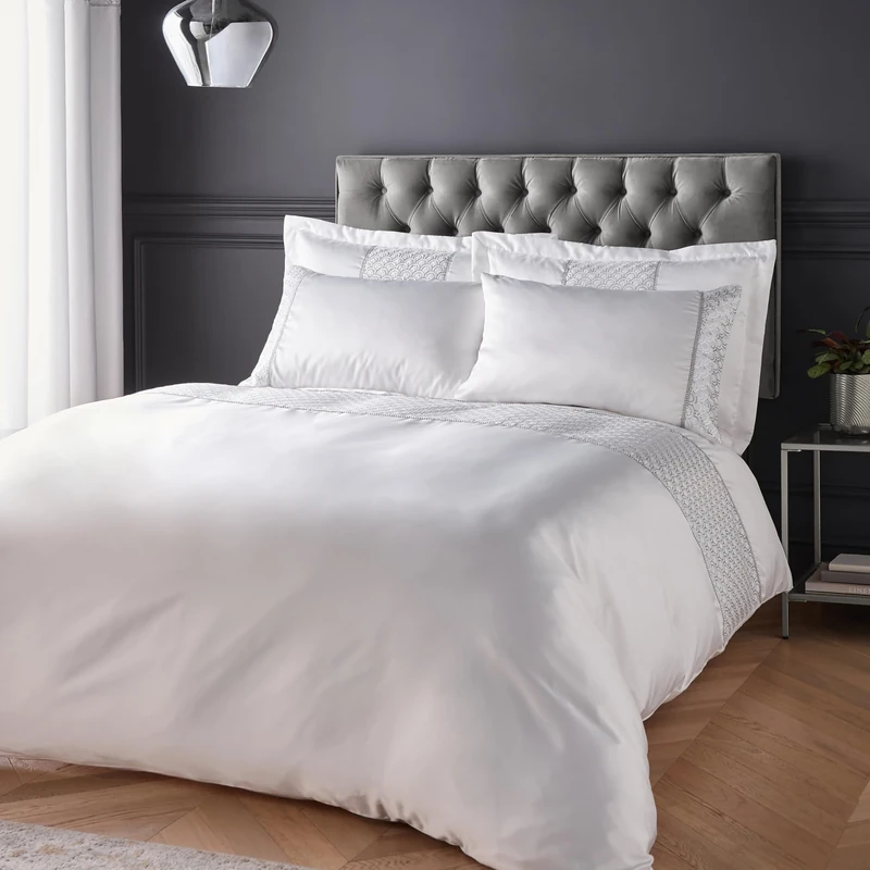 Catherine Lansfield Deco Sequin King Duvet Cover Set with Pillowcases White