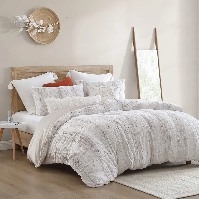 Peri Home Leopard Bedding Faux Fur Super Soft Cozy 3-Piece Comforter and Sham Set, Ivory Snow Leopard, King