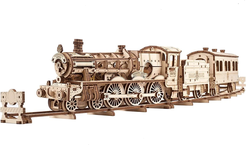 UGEARS Harry Potter Hogwarts Express - Wooden Train Set 3D Wooden Puzzles for Adults - Model Kits for Adults to Build - Harry Potter 3D Puzzle Craft Kit Model Building Gift for Christmas