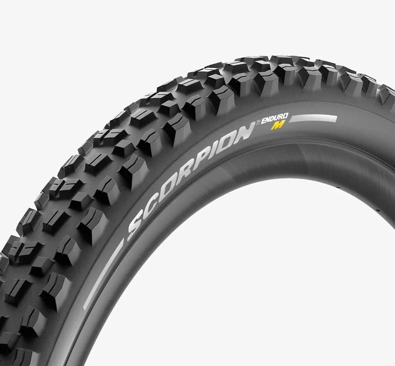 Pirelli Scorpion™ Enduro M 29´´ X 2.40 Tubeless MTB Tyre 29´´ x 2.40