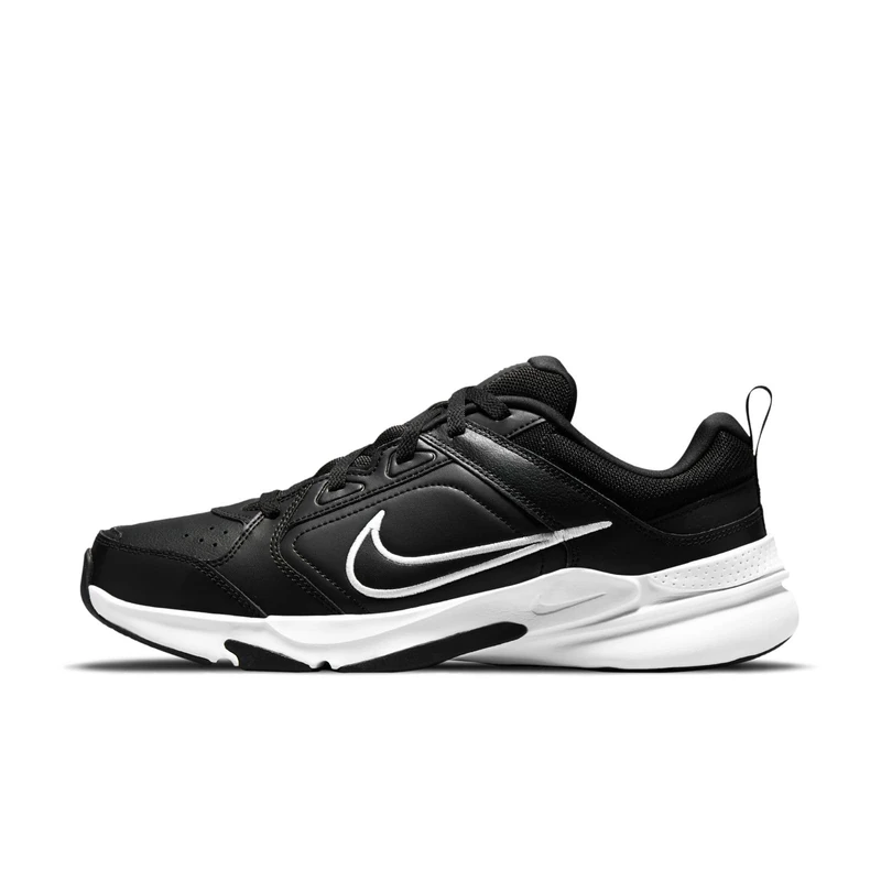 NIKE Men's Defy All Day Sneaker, Black White4 UK