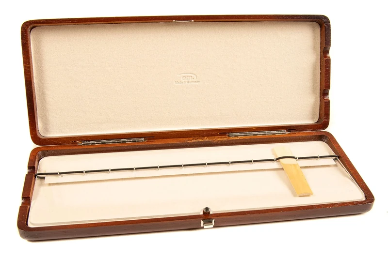 GEWA Reed case Clarinet 12 reeds red-brown varnish