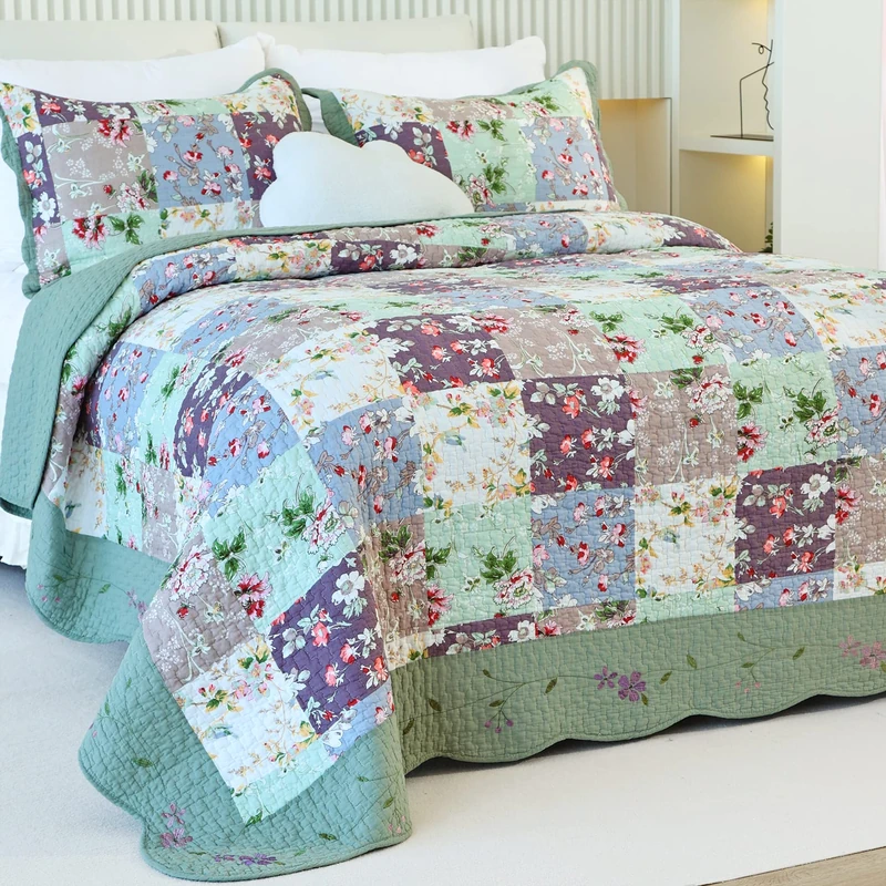 EVENHUG 100% Cotton Patchwork Quilt King Size Set Lightweight Floral King Quilts Bedding Set Bedspread Coverlet Reversible Bed Cover with Pillow Shams for All Seasons 3 Pieces (106"X96")