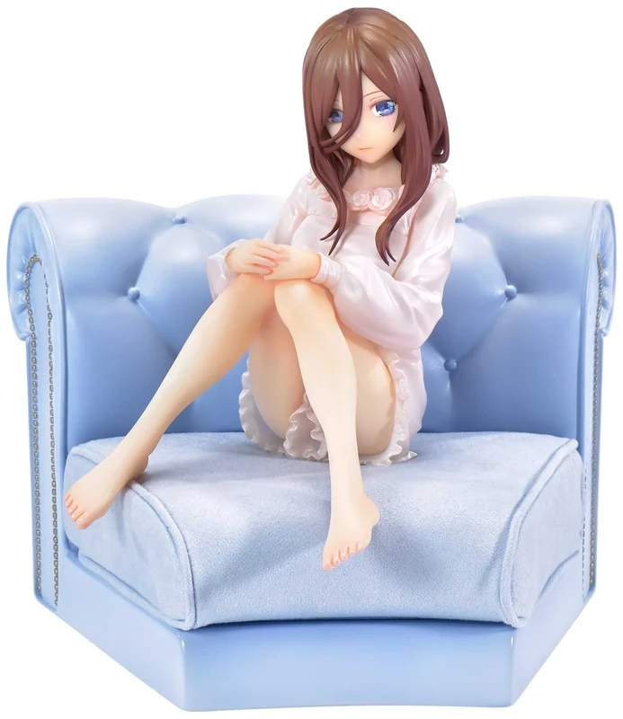 Prime 1 Studio Quintessential Quintuplets – Miku Nakano – Prisma Wings Statue 16 cm