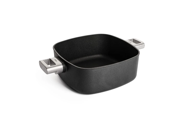 Woll Diamond Logic XR Pro Square Casserole Dish with 2 Side Handles - Inductive - 28 x 28 cm, 11 cm High, 6.5 Litre with Removable Stainless Steel Handle - Suitable for All Hob Types, Cast Aluminium