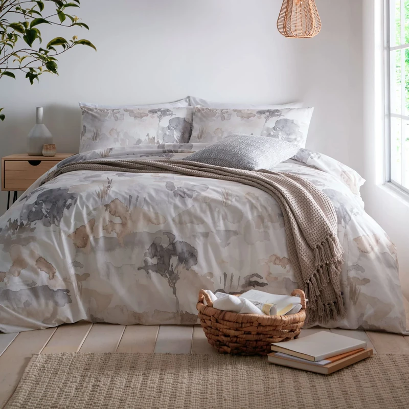 Appletree - Linen Landscape Duvet Cover - Super King Bedding Size (260 x 220cm) - Soft 100% Cotton - 2 Pillowcases - Watercolour Art Bedding in Natural - Linen Duvet Cover - Abstract Print Duvet