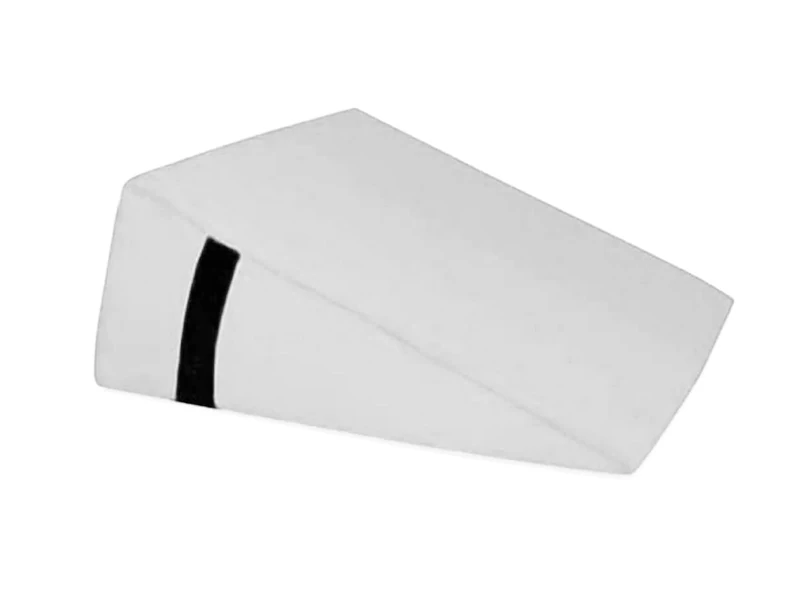 QUIRUMED Triangular cushion, measures 28 x 30 x 13 cm. White