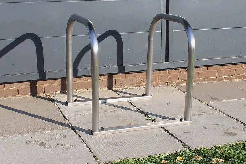 V Safety Sheffield 2 to 4 Bike Rack - Image 1