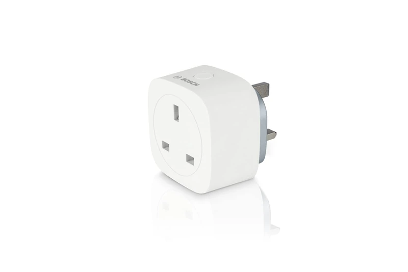 Bosch Smart Home Plug Compact, smart socket with app function (slim design, radio signal amplification, compatible with Alexa, Google Assistant and Apple HomeKit) - Image 1