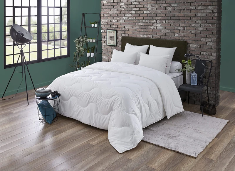 Dodo Amazonia 220/240 cm Synthetic Tempered Duvet Double Bed Amazon Duvet, Dust Mite Proof and Inflatable, Machine Washable at 40°C