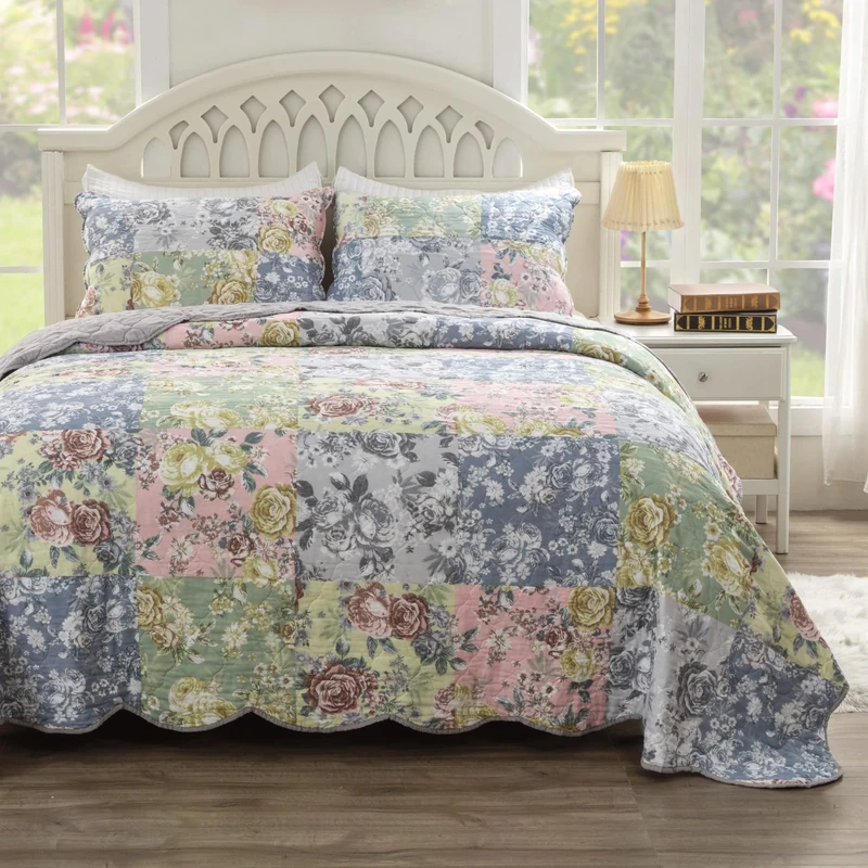 Greenland Home Emma Vintage Style Quilt Set, 3-Piece Full/Queen, Gray