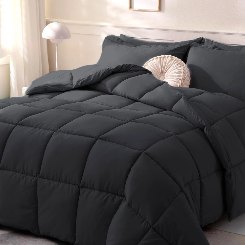 DOWNCOOL Comforters Oversize King Size, Black All Season Duvet, Lightweight Quilt, Down Alternative Hotel Comforter with Corner Tabs (Black, Oversize King 116x98 Inches)
