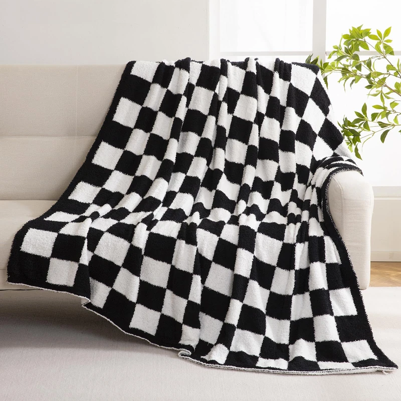 YIRUIO Checkered Knit Throw Blanket, Black, 60x80 Inches