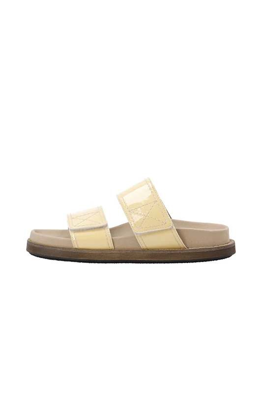 CA'SHOTT A/S Women's Caskimmi Velcro Slide Patent Sandal, Light Yellow, 5 UK