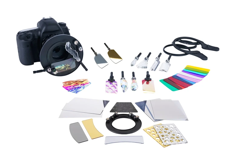 LensBaby - OMNI - Deluxe Collection III - SMALL - for 49mm to 58mm filter sizes - Most complete toolkit - Versatile system of optical effects.