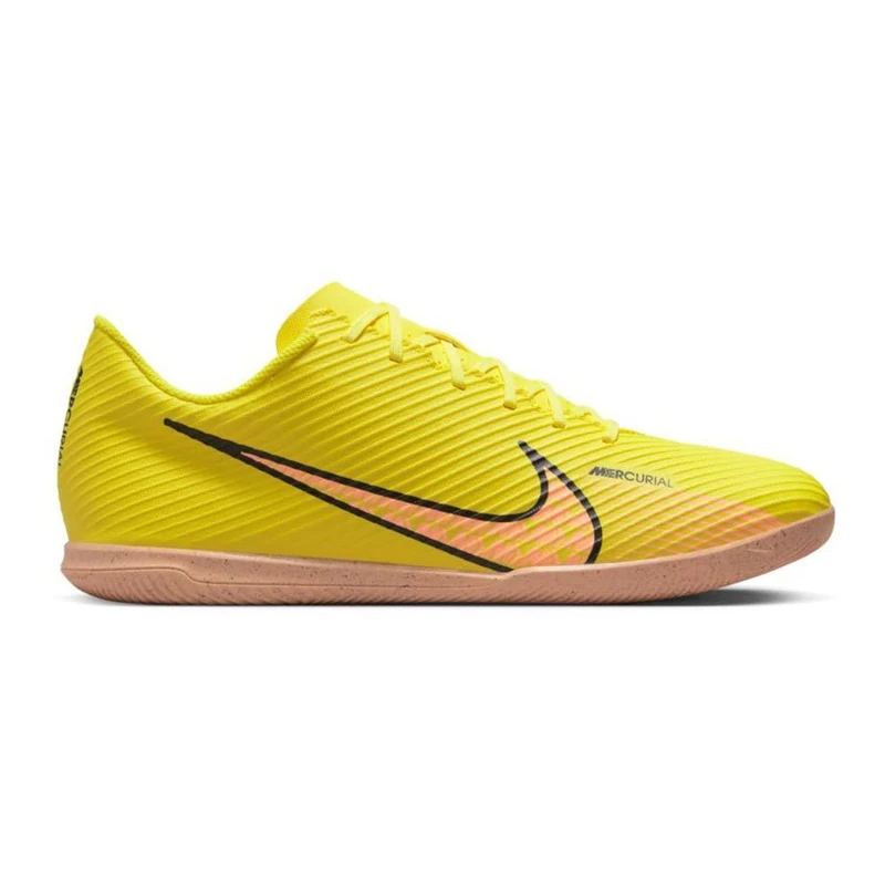 Nike Men's Vapor 15 Club Ic Trainers, Yellow Strike Sunset Glow, 40 EU