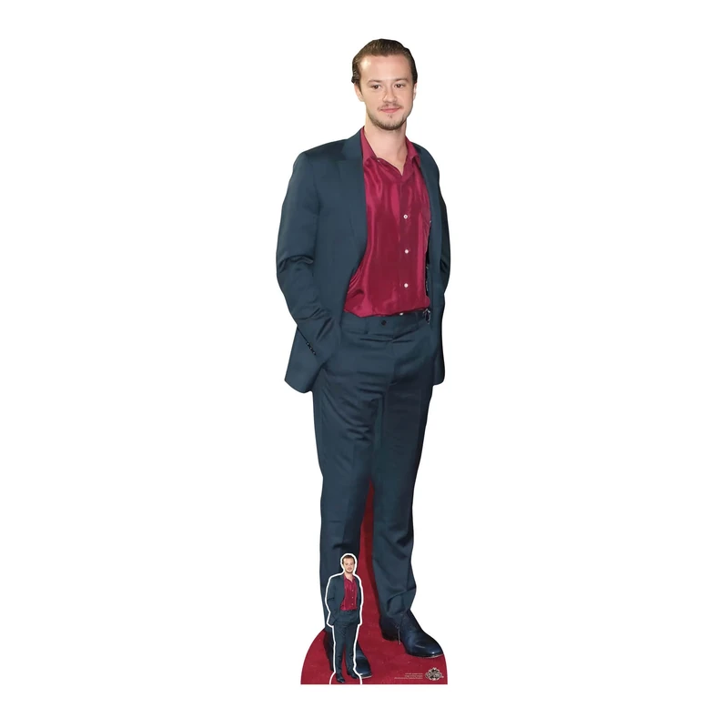 STAR CUTOUTS CS1025 Joseph Quinn Cardboard Cutout With Mini Standee Actor