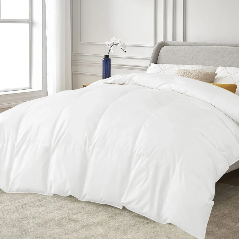 subrtex Queen Size Goose Feather Down Duvet Insert Soft Quilted Duvet Insert with Cotton Blanket for Winter (135 x 200 cm)