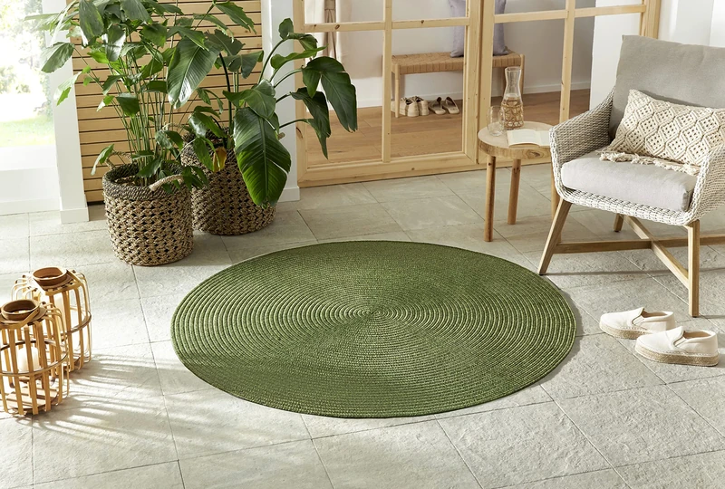 Northrugs Trenzado Indoor & Outdoor Rug Round Weatherproof - Easy Care Handmade Look for Indoor and Outdoor Use Woven Outdoor Rug Runner for Balcony, Patio, Living Room, Garden - Green, Diameter 150