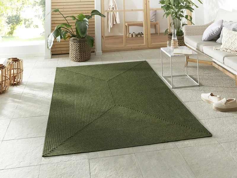 NORTHRUGS Trenzado Indoor & Outdoor Rug Weatherproof Easy Care Handmade Look for Indoor and Outdoor Use Woven Outdoor Rug Runner for Balcony, Patio, Living Room, Garden - Green, 120 x 170 cm