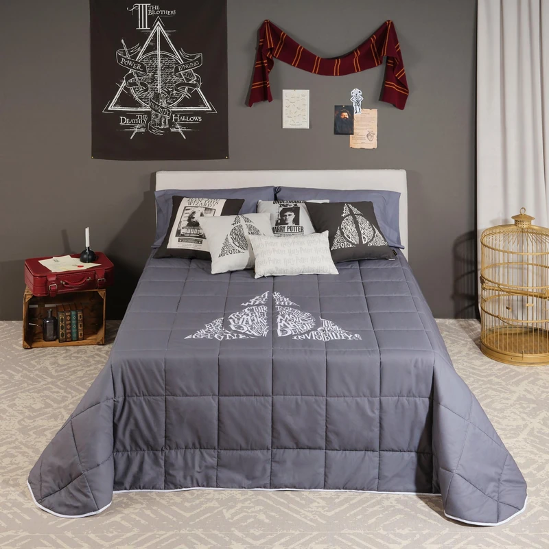 BELUM | Harry Potter Duvet, 250 g Relics Lettering Model for 135 Bed (235 x 270 cm)