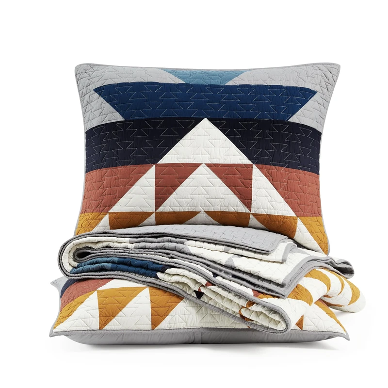 Pendleton 29272 Explorer King-California King Quilt Set Soft Cotton Bed Cover Rustic Home Decor Bedspread Luxury Coverlet Set Cozy Lightweight Quilt and Pillow Shams Set, King, Grey