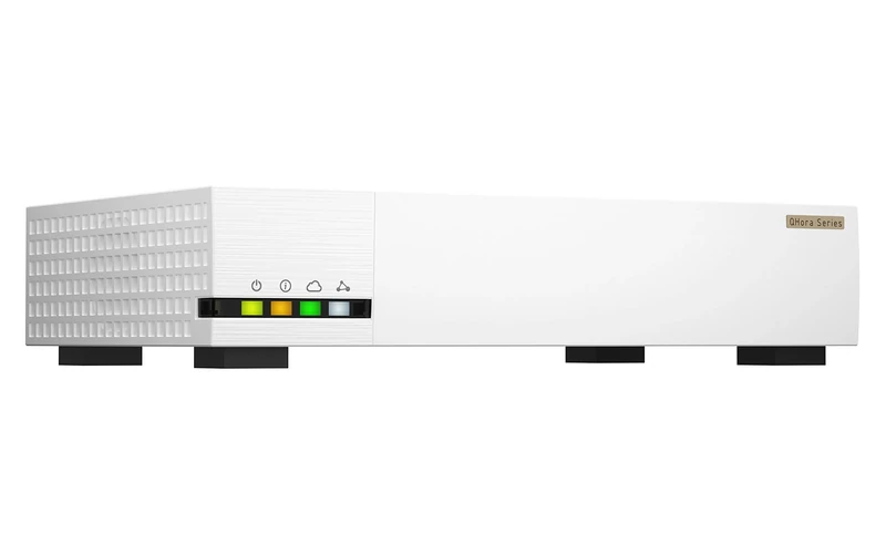 QNAP QHora-322 3x 10GbE, 6x 2.5GbE High Speed QuWan VPN Router
