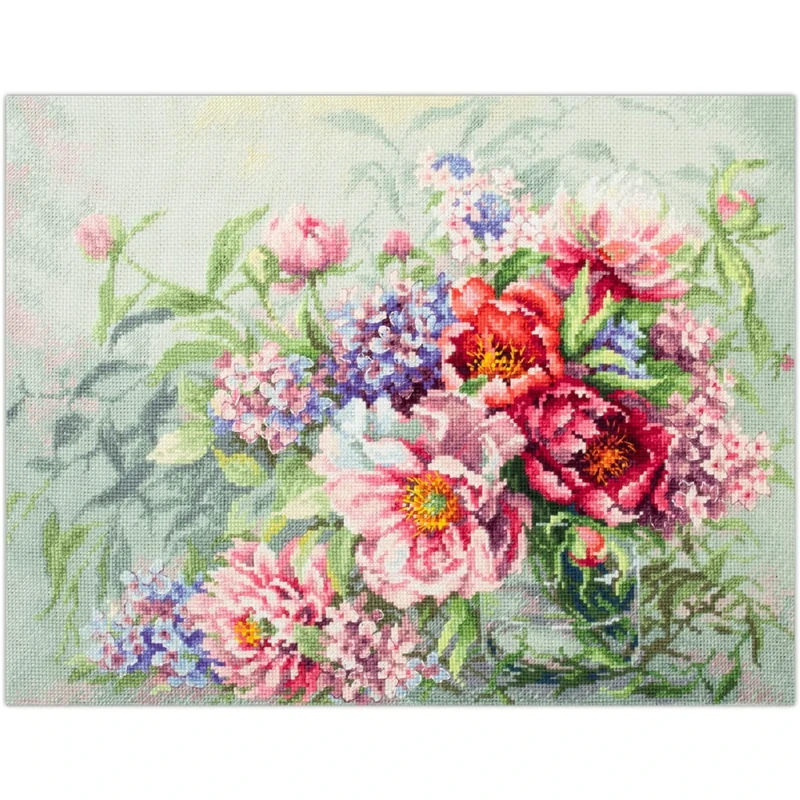 Magic Needle 510-224 ZW Peony and Hydrangea Counted Cross Stitch Kit with Zweigart Edition Cotton Multi-Coloured 40 x 30 cm