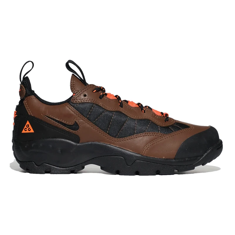 Nike Men's ACG Air Mada Sneaker, Bison/Black, 6 UK