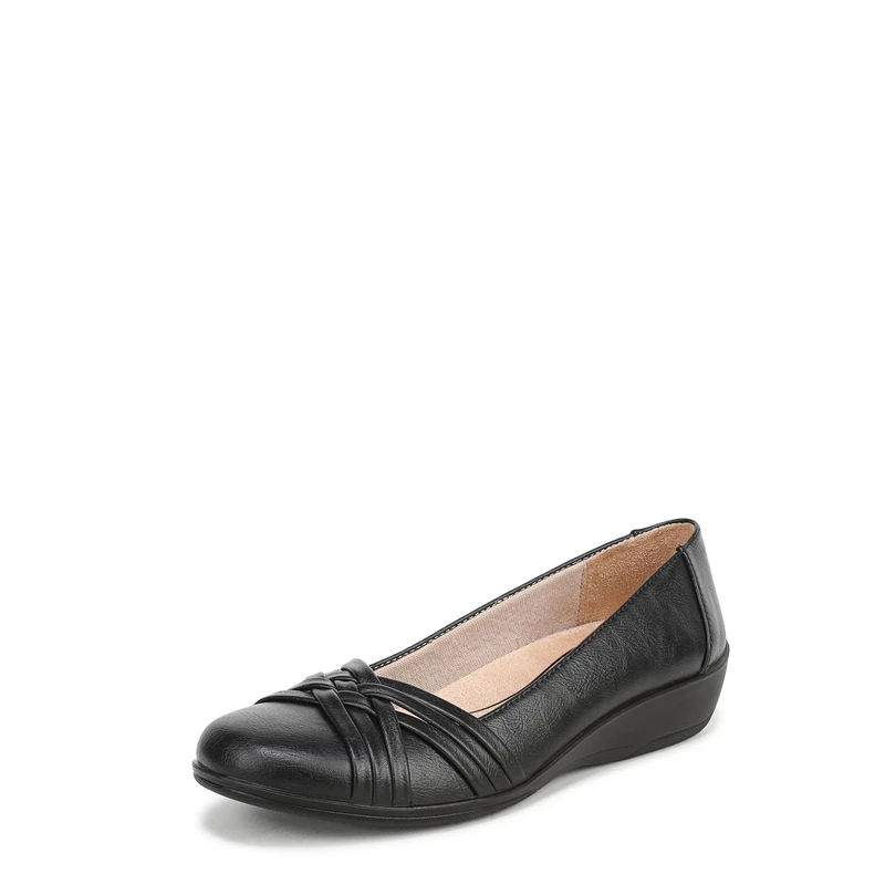 LifeStride Women's Slip On Incredible Flat, Black, 3 UK