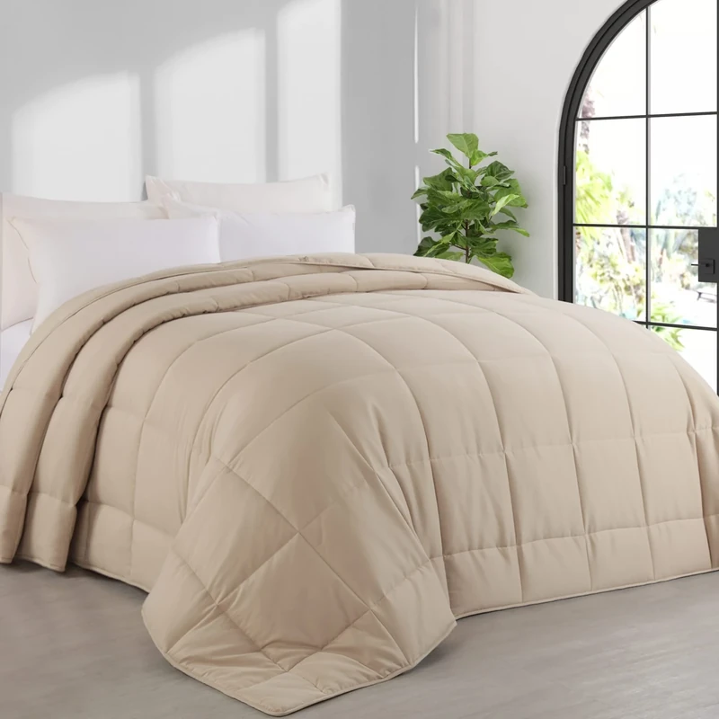 HOMBYS Oversized King Comforter 136 x 120, Alaskan King Size Bed Comforter, Extra Large Down Alternative Comforter Duvet Insert for All Season with Corner Tabs