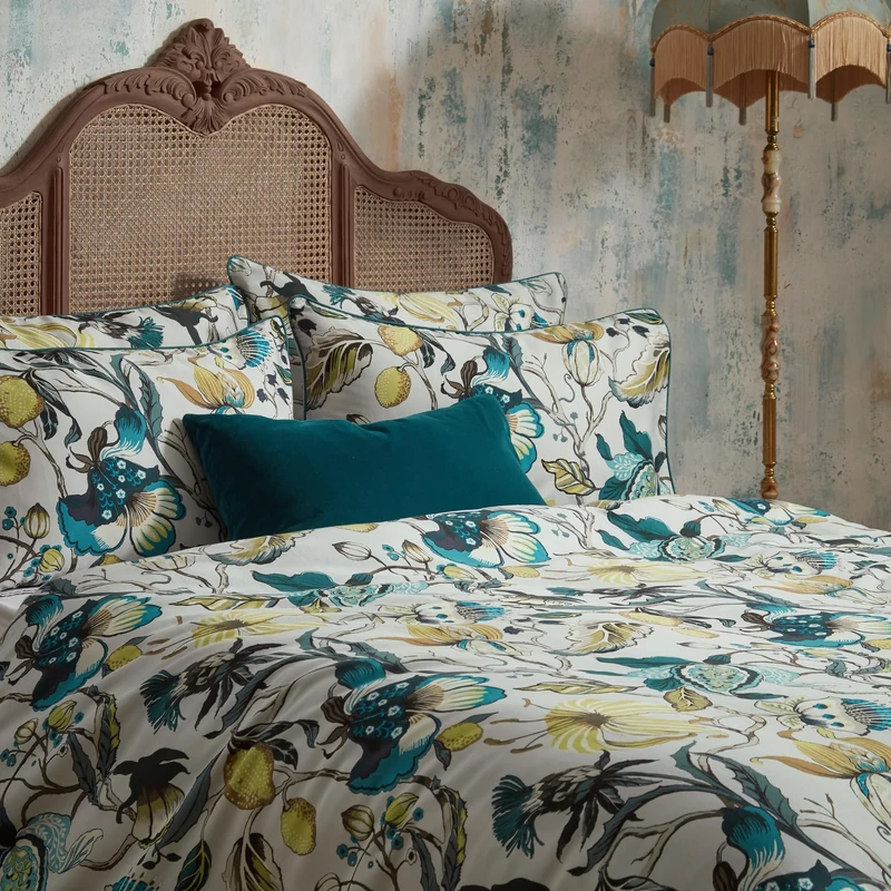 Edinburgh Weavers EW Morton Floral Duvet Set – Luxury Cotton Sateen Bedding, Designer Floral Print, 2000 Thread Count (Teal – Double)