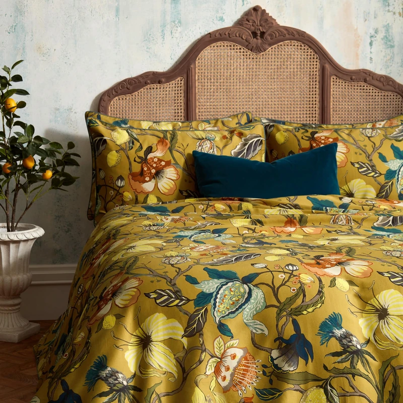 EW by Edinburgh Weavers Morton Floral Duvet Set – Luxury Cotton Sateen Bedding, Designer Floral Print, 2000 Thread Count (Ochre – Super King)