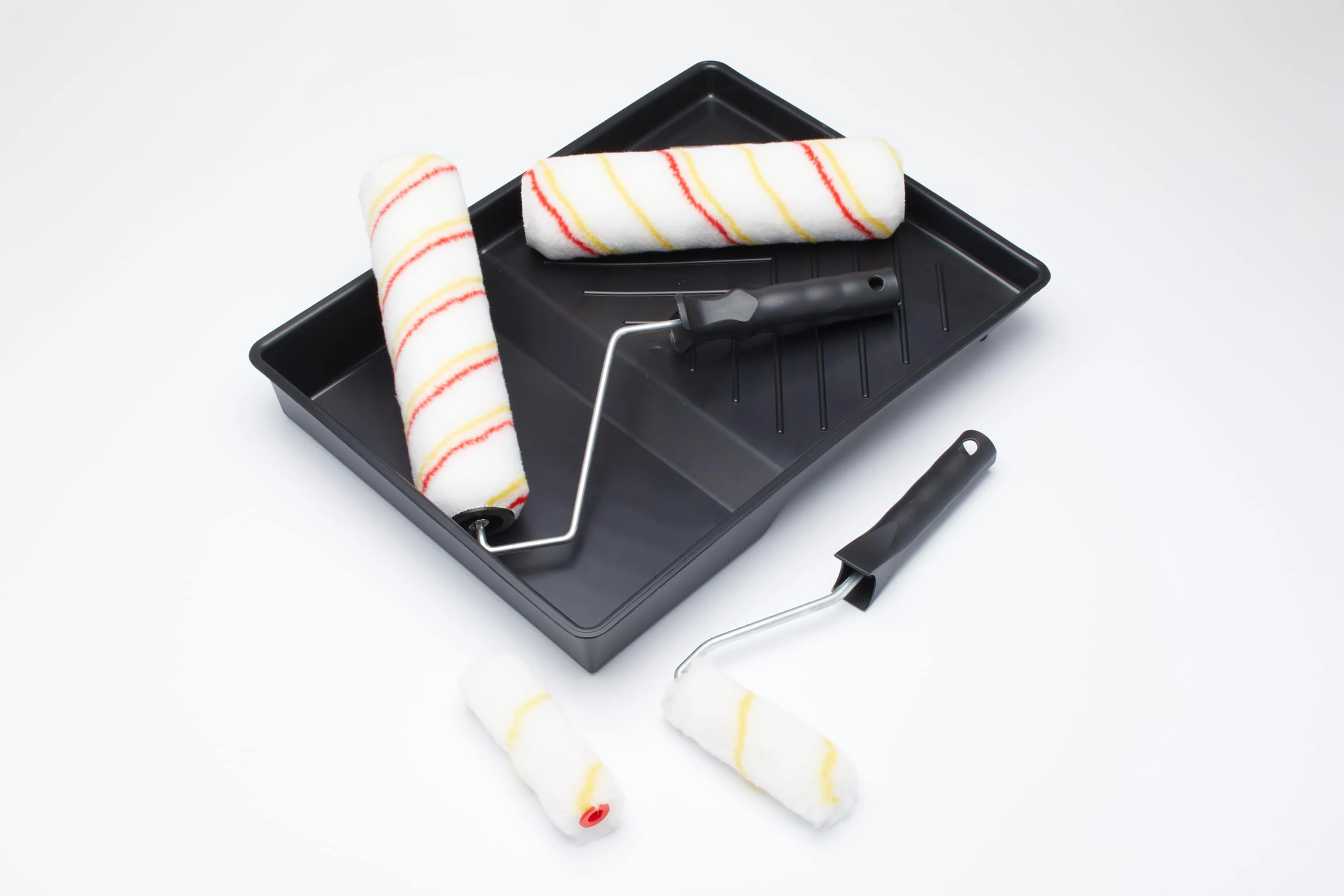 Fit For The Job 7 Piece Emulsion Paint Roller Set, 2X 9 inch & 2X Mini Rollers, Frames & Paint Tray, Medium Pile Roller Sleeves for DIY Painting with Emulsion Paints on Walls & Ceilings