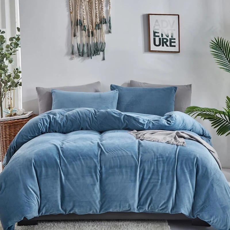 CLOTHKNOW Blue Velvet Comforter Set California King Fluffy Bedding Sets