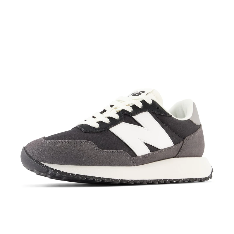 New Balance Black