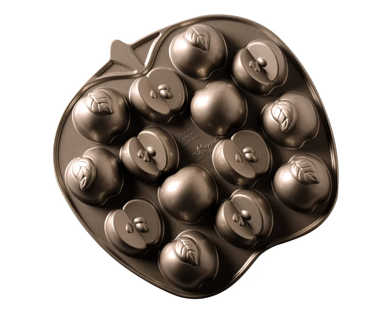 Nordic Ware Apple Slice Cakelet Pan, 3D Cast Aluminium Bundt Tin, Bundt Cake Tin with Fruit Pattern, Premium Cake Mould Made in The USA, Colour: Bronze