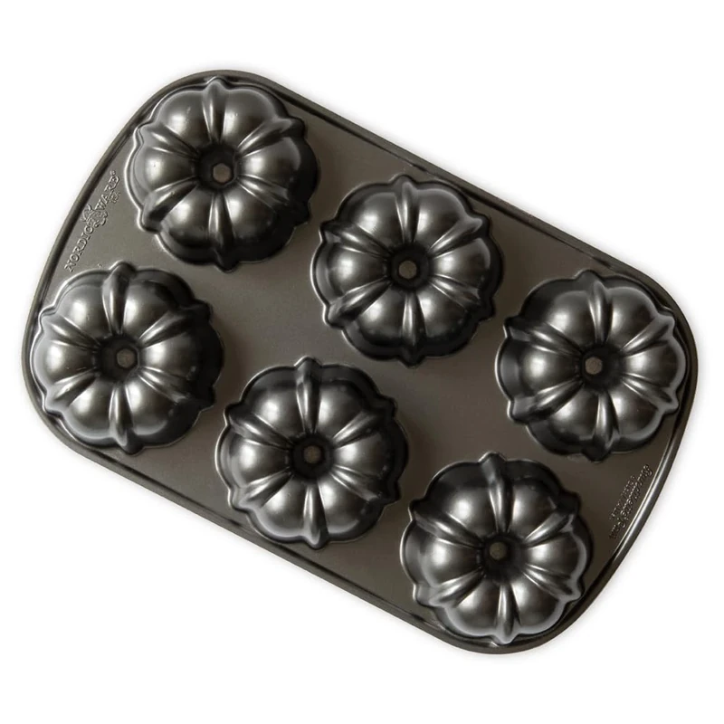 Nordic Ware Original Bundtlette Pan, Cast Aluminium Mini Bundt Tin, Bundt Cake Tin for 6 Cakes, Cake Mould Colour: Graphite