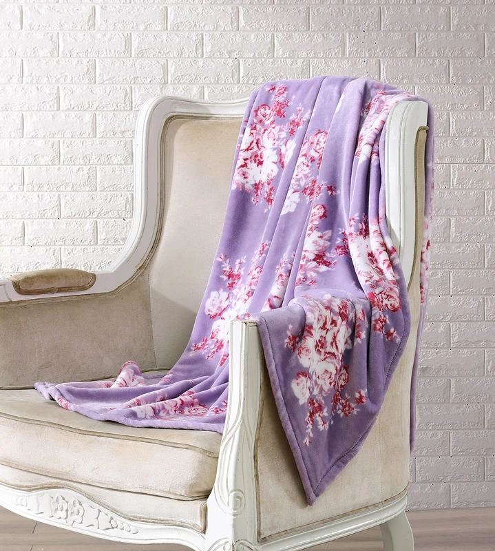 Shabby Chic® - Throw Blanket, Super Soft & Plush Bedding, Vintage-Inspired Home Decor (Brynn Lavender)