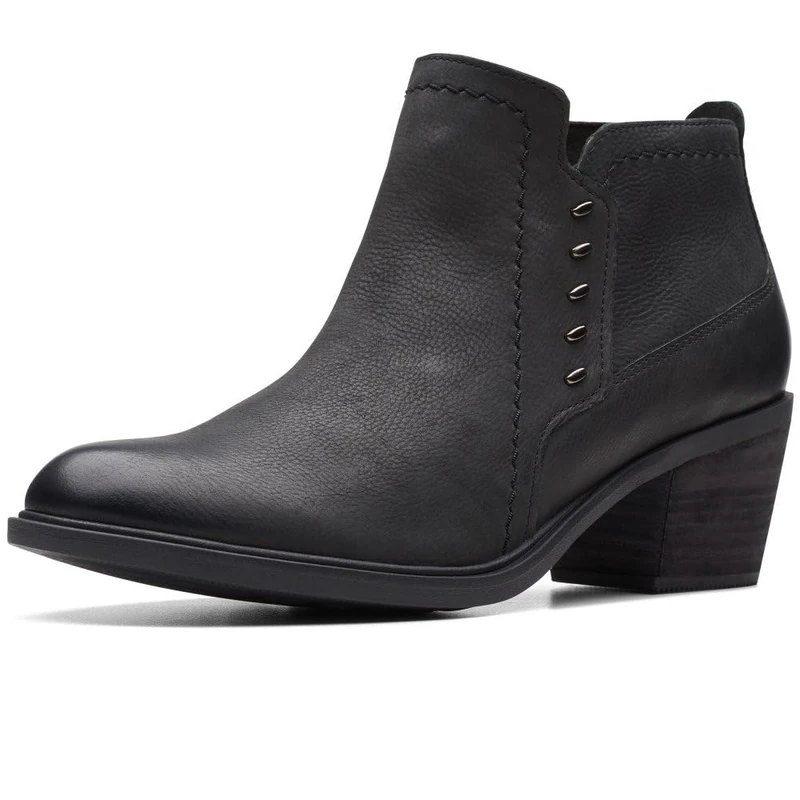 Clarks Women's Neva Lo Chukka Boots, Black (Black Leather), 35.5 EU - Image 1