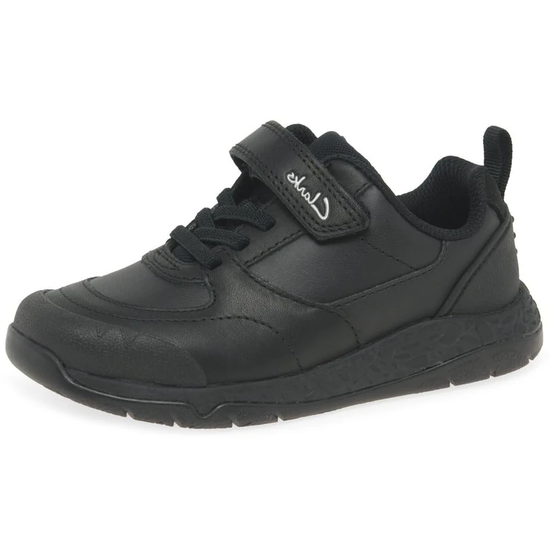 Clarks Boys Steggystride Sneaker, Black Leather, 11 UK Child
