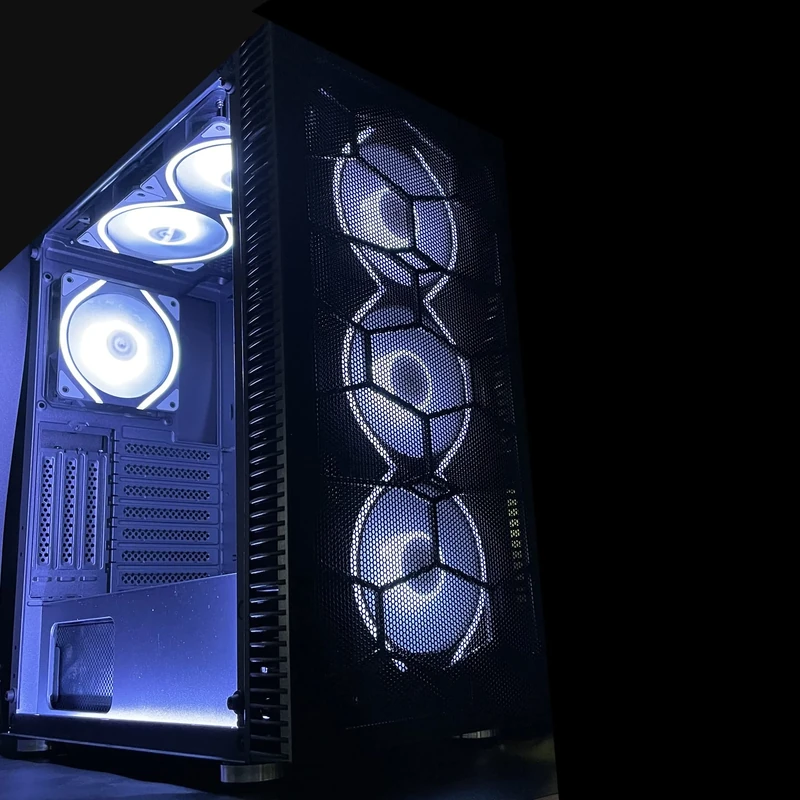 SaharaGaming P44 BLACK Mesh & Tempered glass case with fan & hub (4 x Pirate fan, Universal Hub)