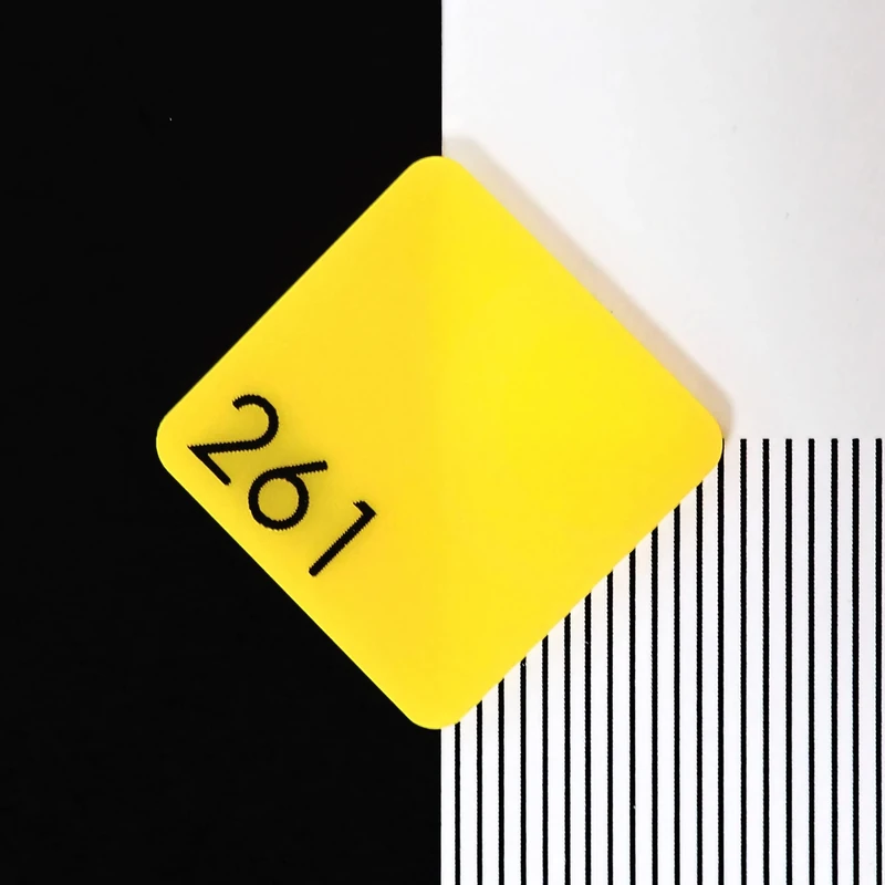 Perspex 261 Yellow Cast Acrylic Sheet - 1000x600x3mm