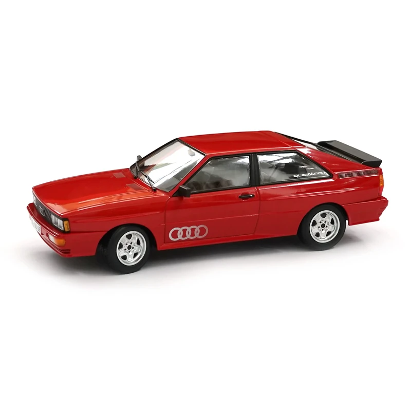 Audi Quattro Car 1980 Scale Miniature Model Red, Maßstab 1:18