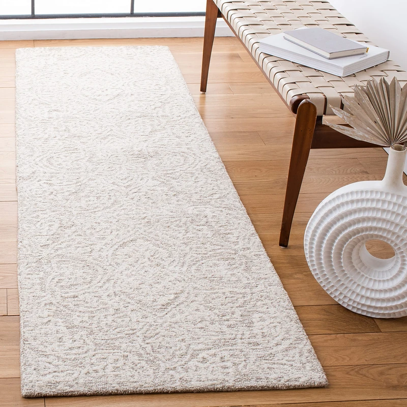 Safavieh Geometric Rug for Living Room, Dining Room, Bedroom - Metro Collection, Short Pile, in Ivory, 80 x 180 cm