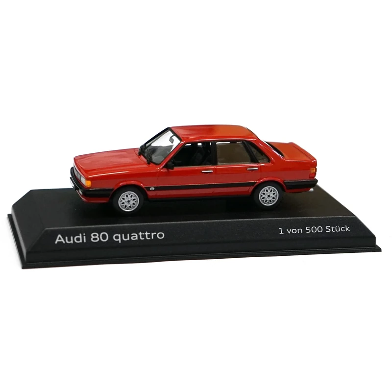 Audi Saloon 80 Quattro Car Miniature Model, Red, Maßstab 1:43