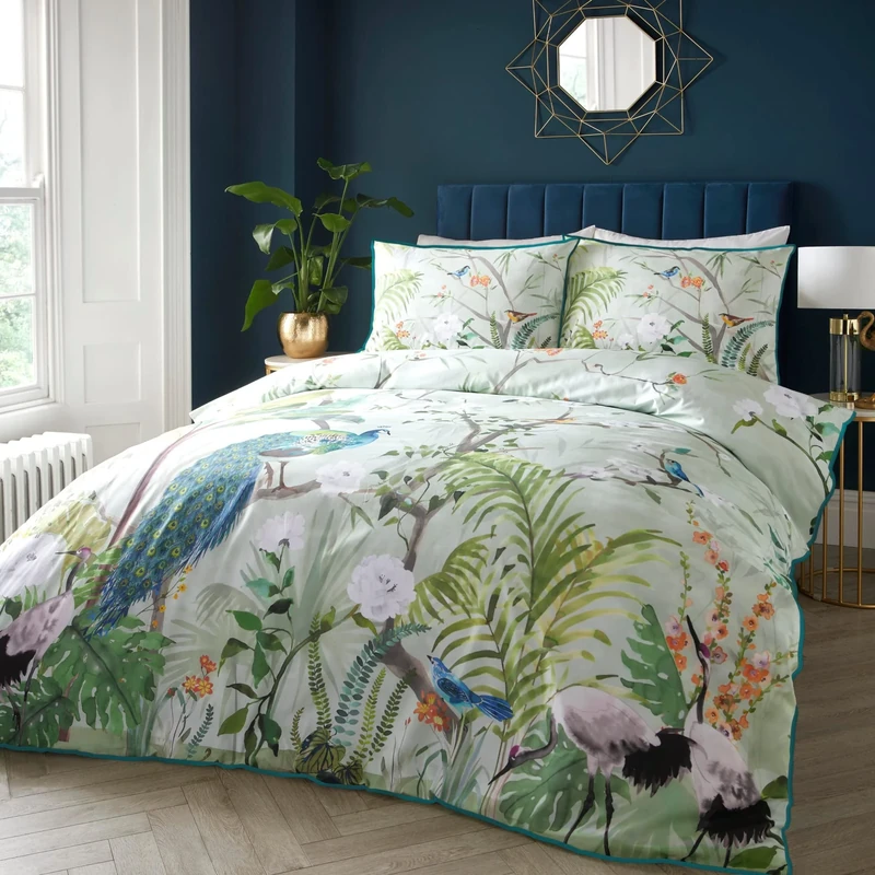 SOIREE Jungle Peacock Duvet Cover King Size (230x220cm) – Cotton Sateen Luxury Bedding with Tropical Birds – Piped Edge – 2 Pillowcases – Green Exotic Animal Design