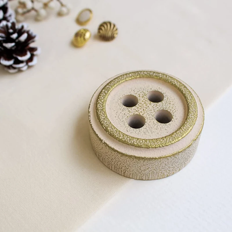 Cohana Nambu Paperweight Winter Gold - 1pc - Image 1