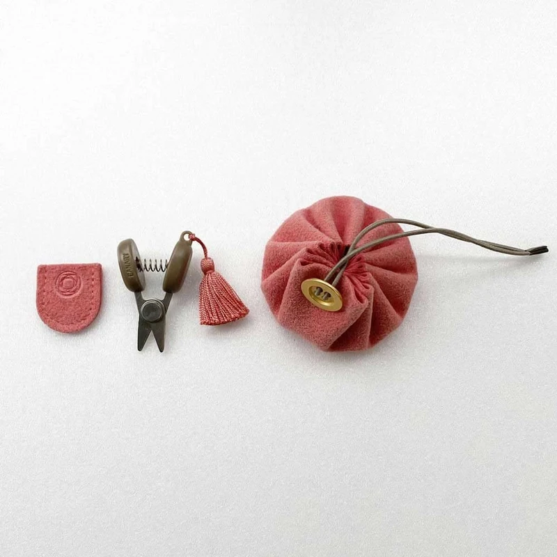 Cohana Seki mini Scissors in Drawstring Pouch Pink – 1pc