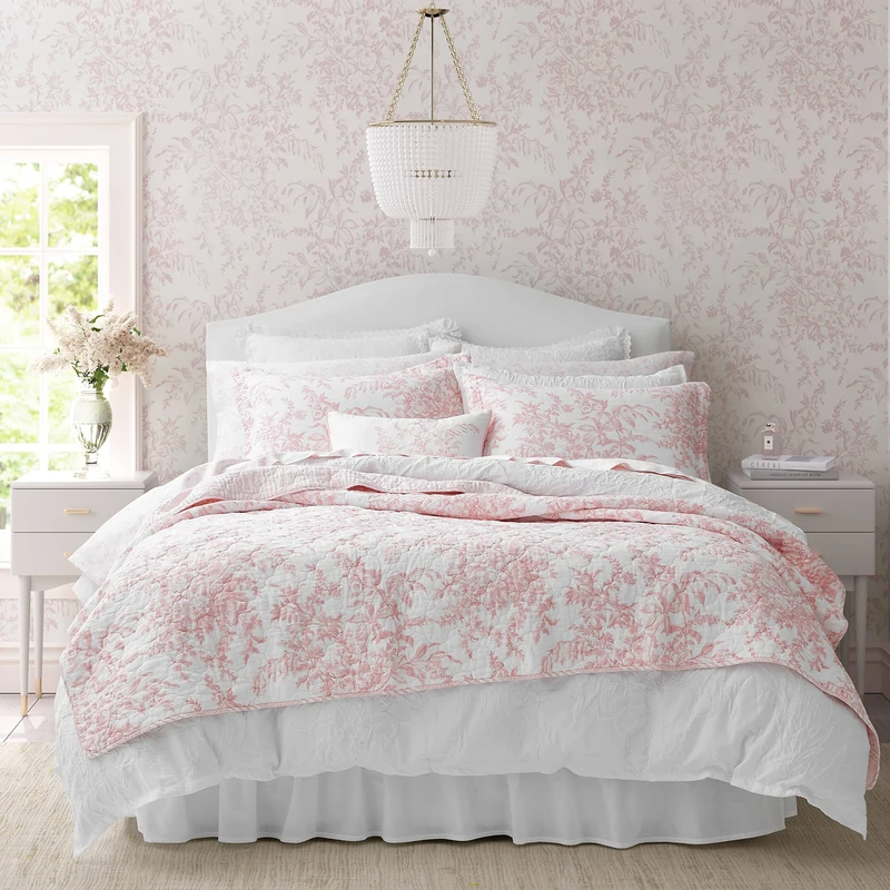Laura Ashley Reversible Cotton Bedding with Matching Shams, Lightweight Home Decor for All Seasons, Bedford Pink, King